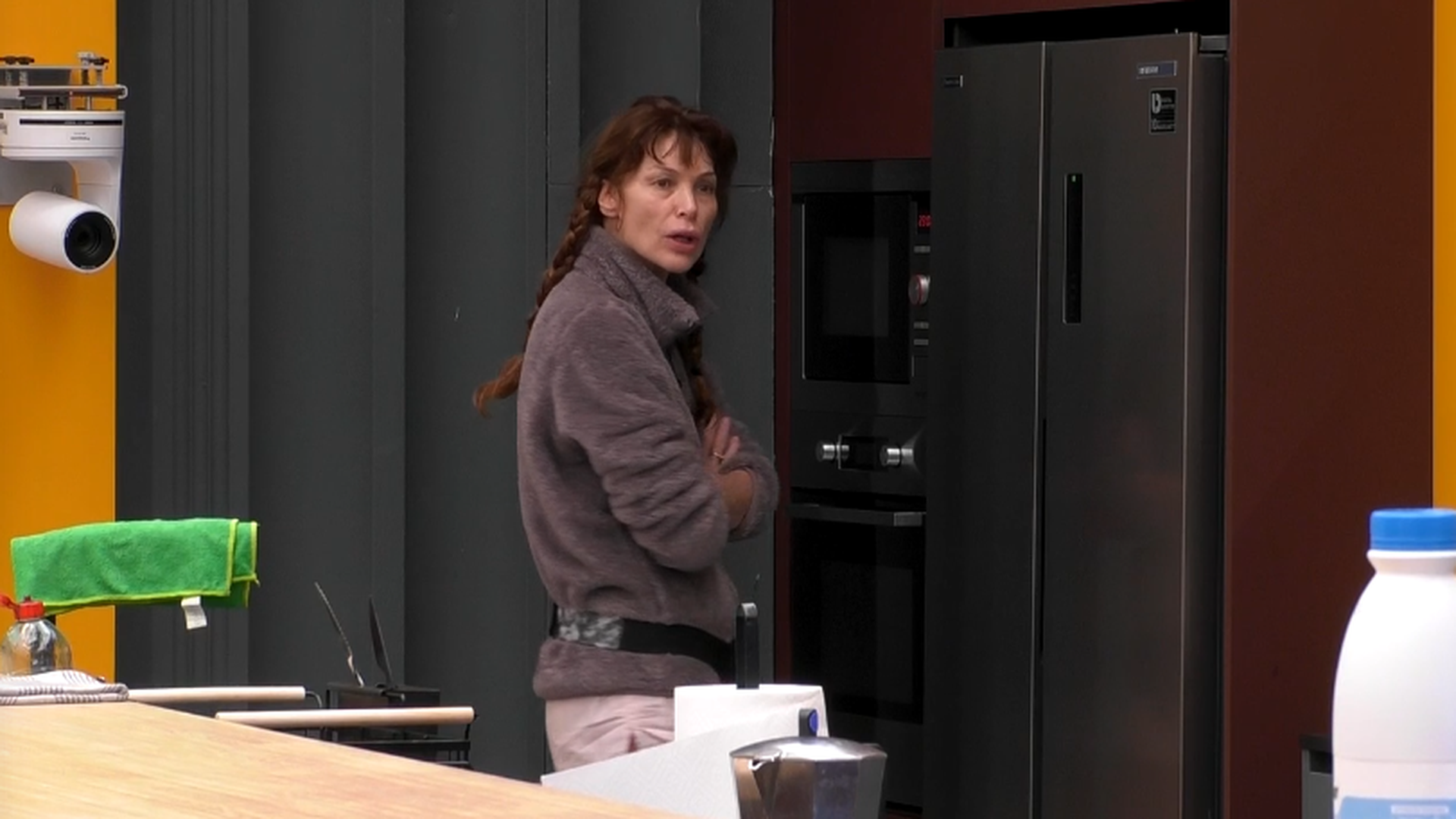 Cristina Piaget le reprocha a Anita Williams que la ha despertado