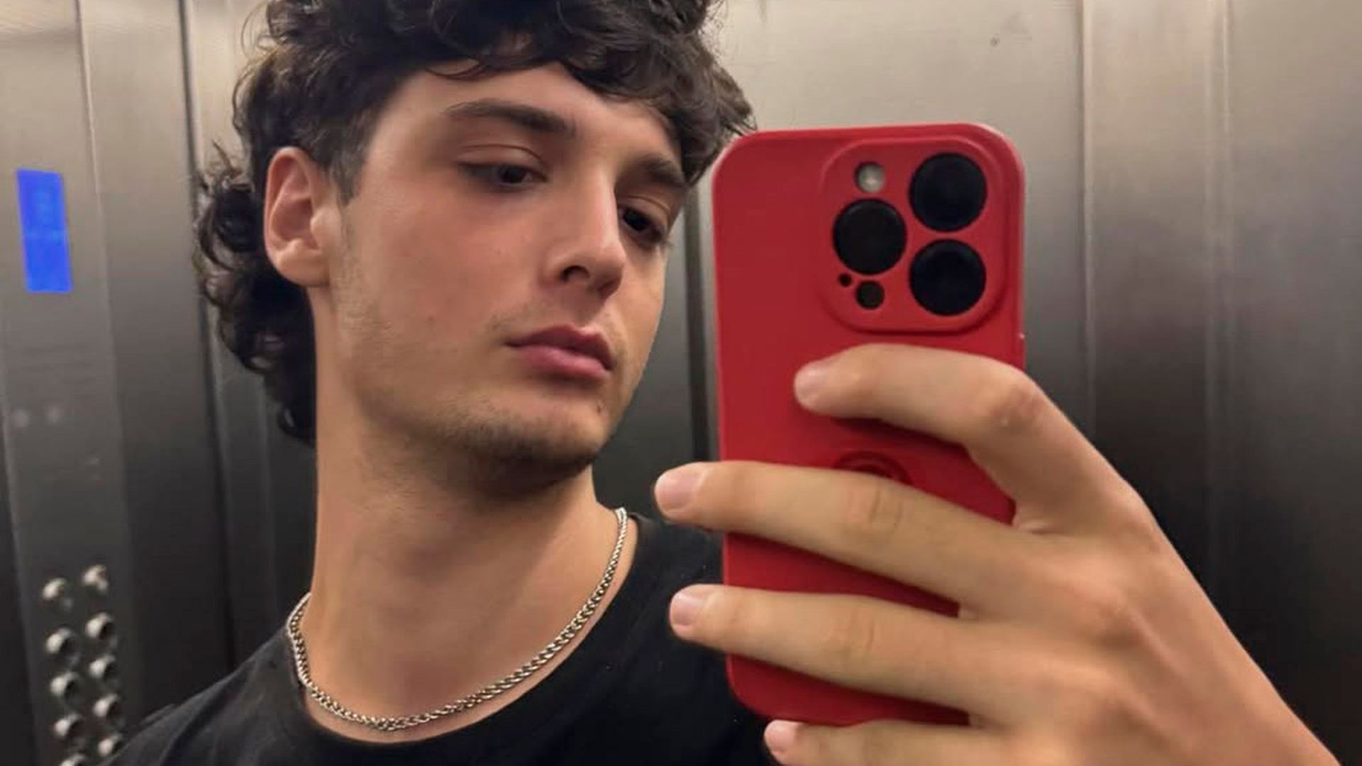 Damiano Alberti, influencer italiano de 23 años, ha fallecido a causa de un cáncer