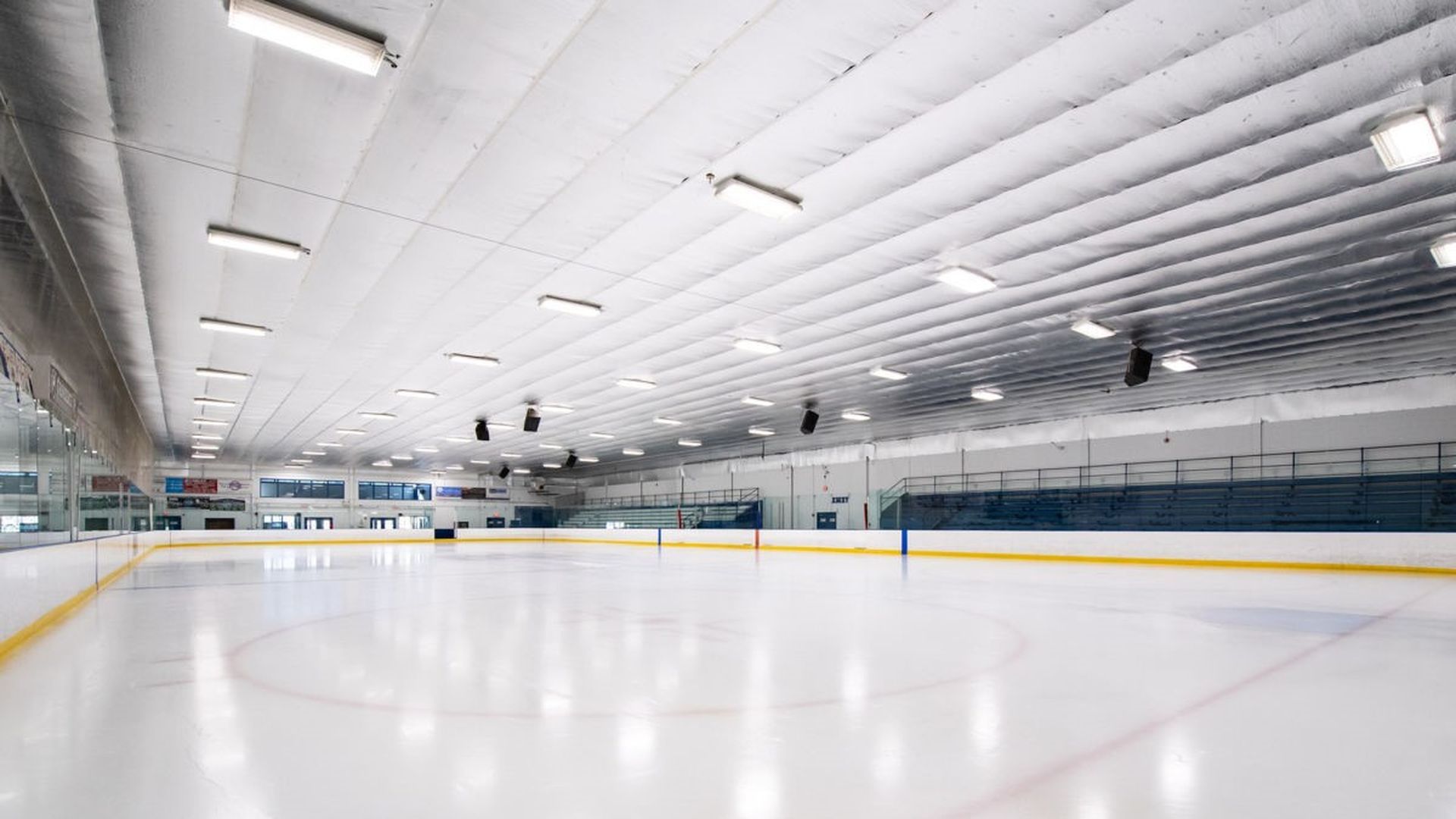 Dennis M. Lynch Arena, lugar del tiroteo