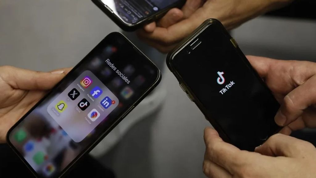 El Gobierno mueve ficha contra el porno infantil hecho con IA en las redes: la fiscalía investigará los delitos