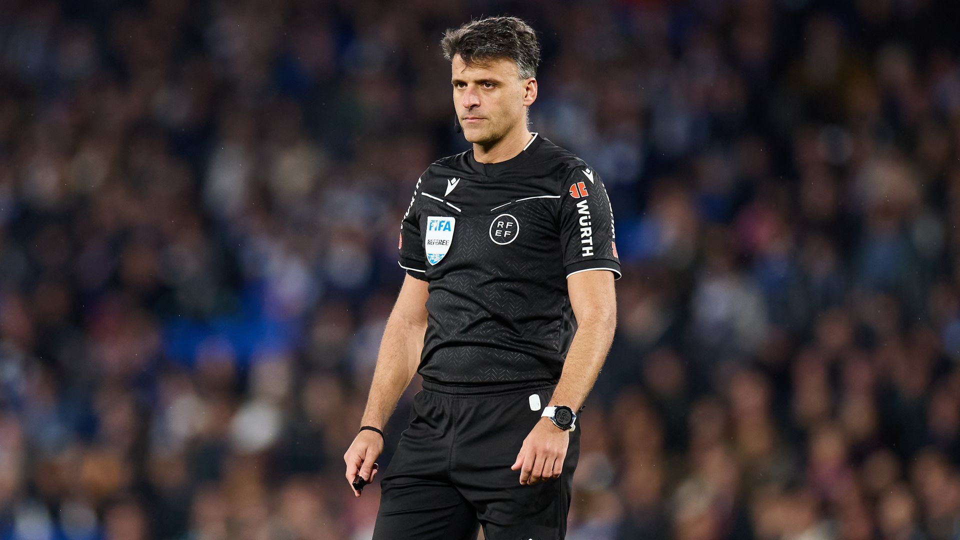 Gil Manzano en el Real Sociedad vs Barcelona