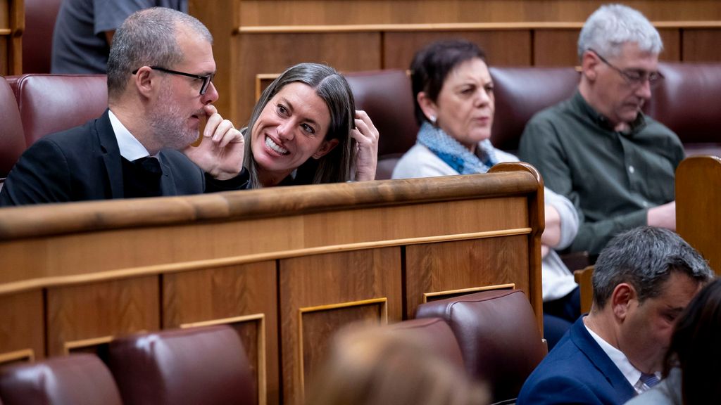 Junts rechaza la propuesta de Vox para la prohibición del burka y registra su propia propuesta en el Congreso