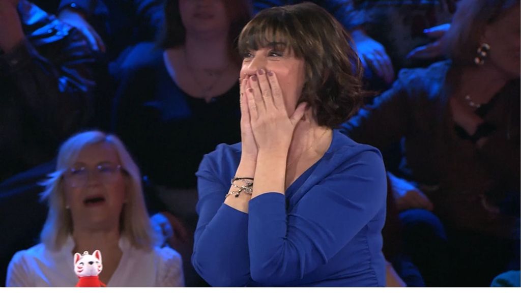 Un panel verde, una piedra de la suerte y una gran oferta de la banquera: la emocionante decisión de una concursante de 'Allá tú'