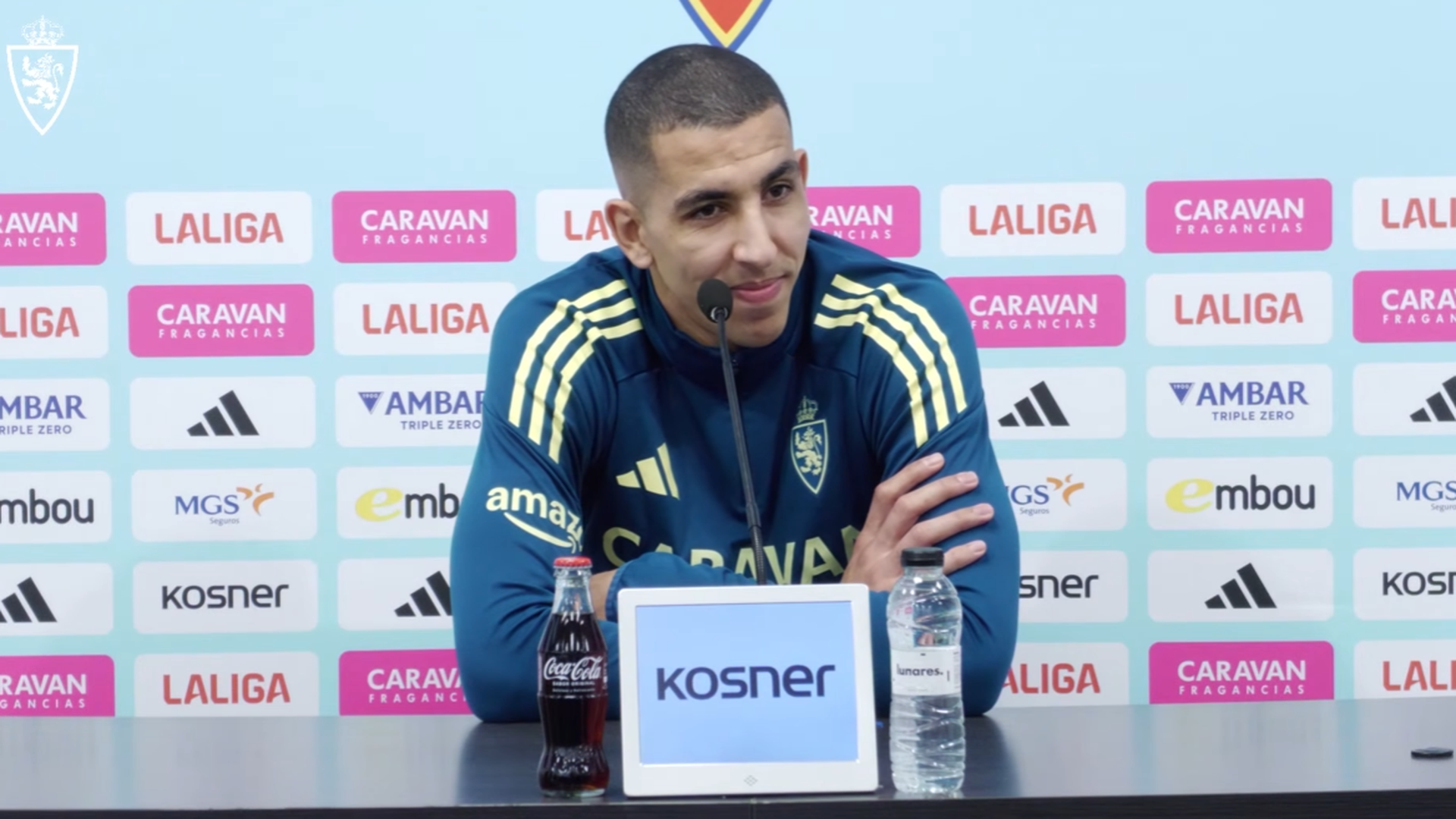 El Yamiq en sala de prensa