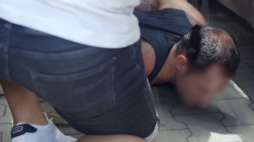 La reacción de un traficante de drogas al ser detenido en el parking de un supermercado: "Os estaba esperando cada día"