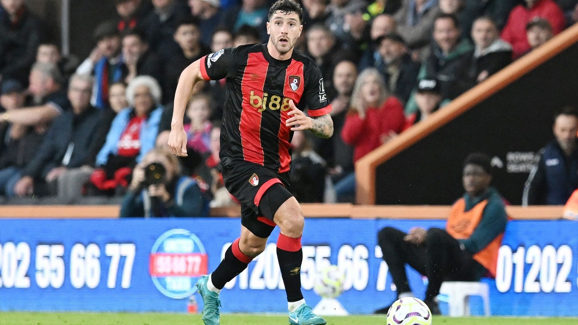 Marcos Senesi, jugador del Bournemouth
