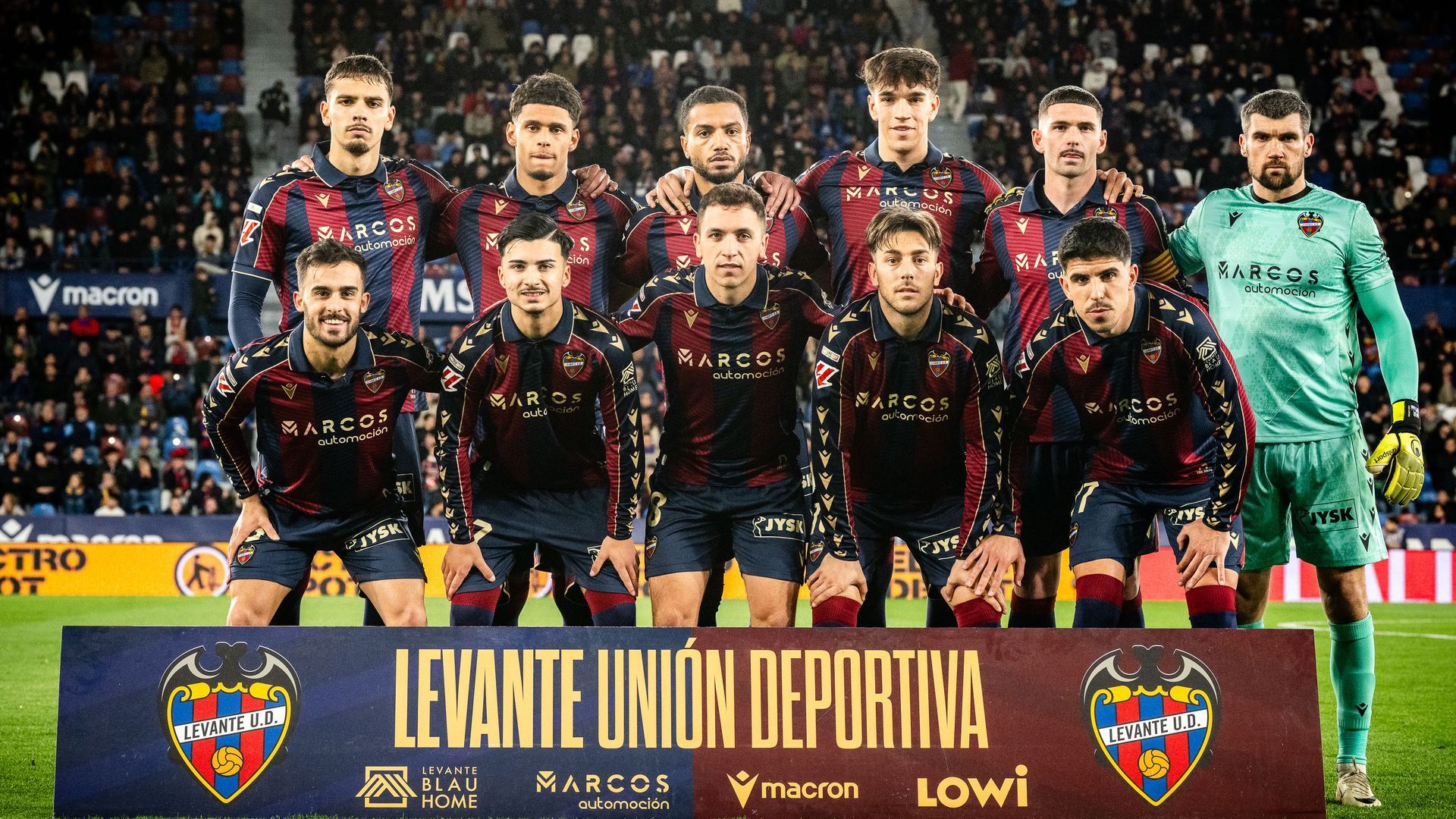 Once del Levante ante el Villarreal.