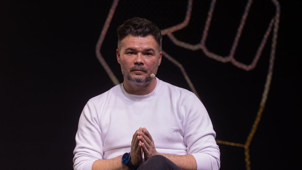 Rufián pide orden y generosidad a la izquierda para lograr la unidad electoral: "Qué sentido tienen 14 izquierdas"