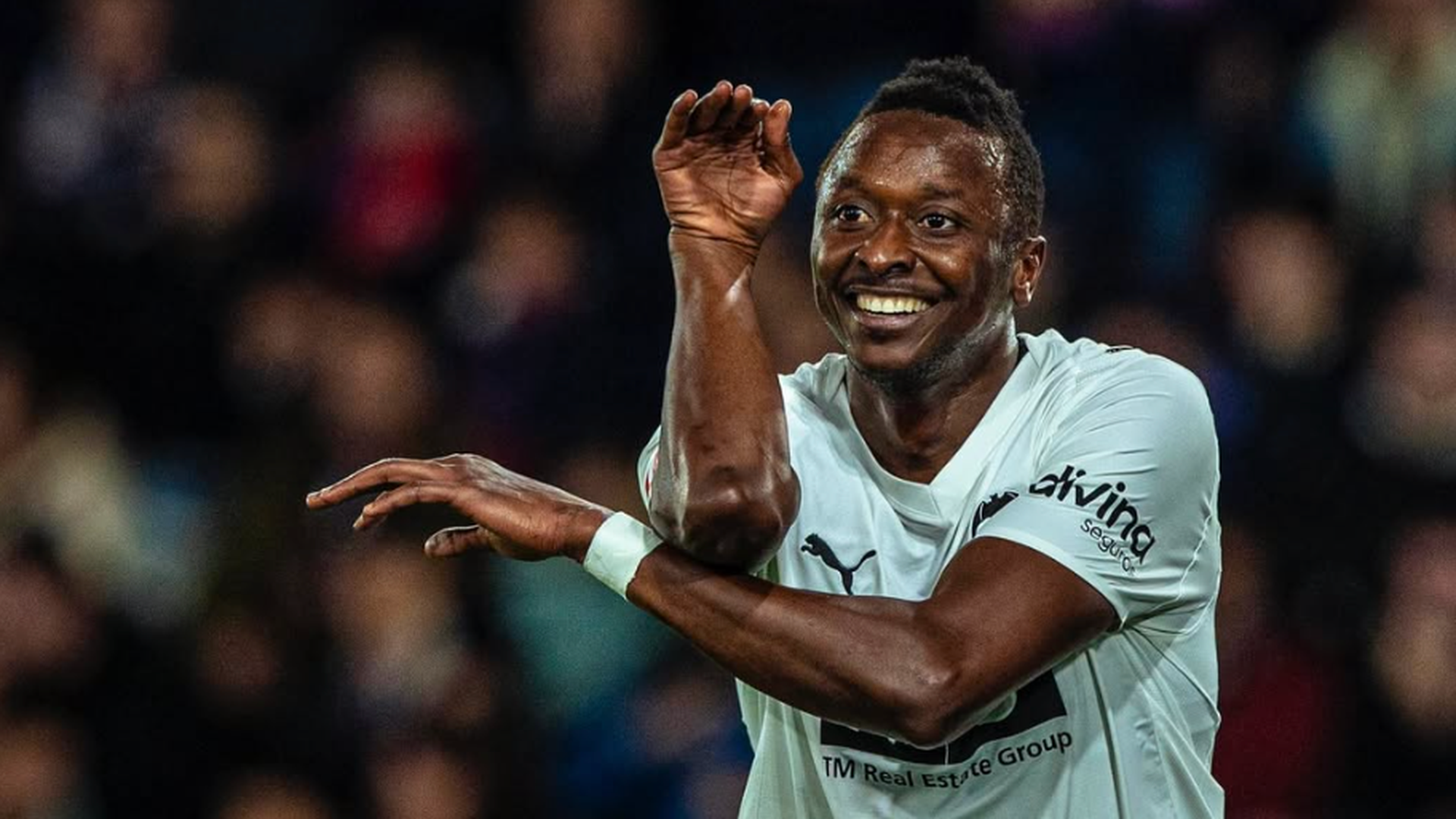 Sadiq Umar marca ante el Levante UD y lo celebra a lo Danjuma