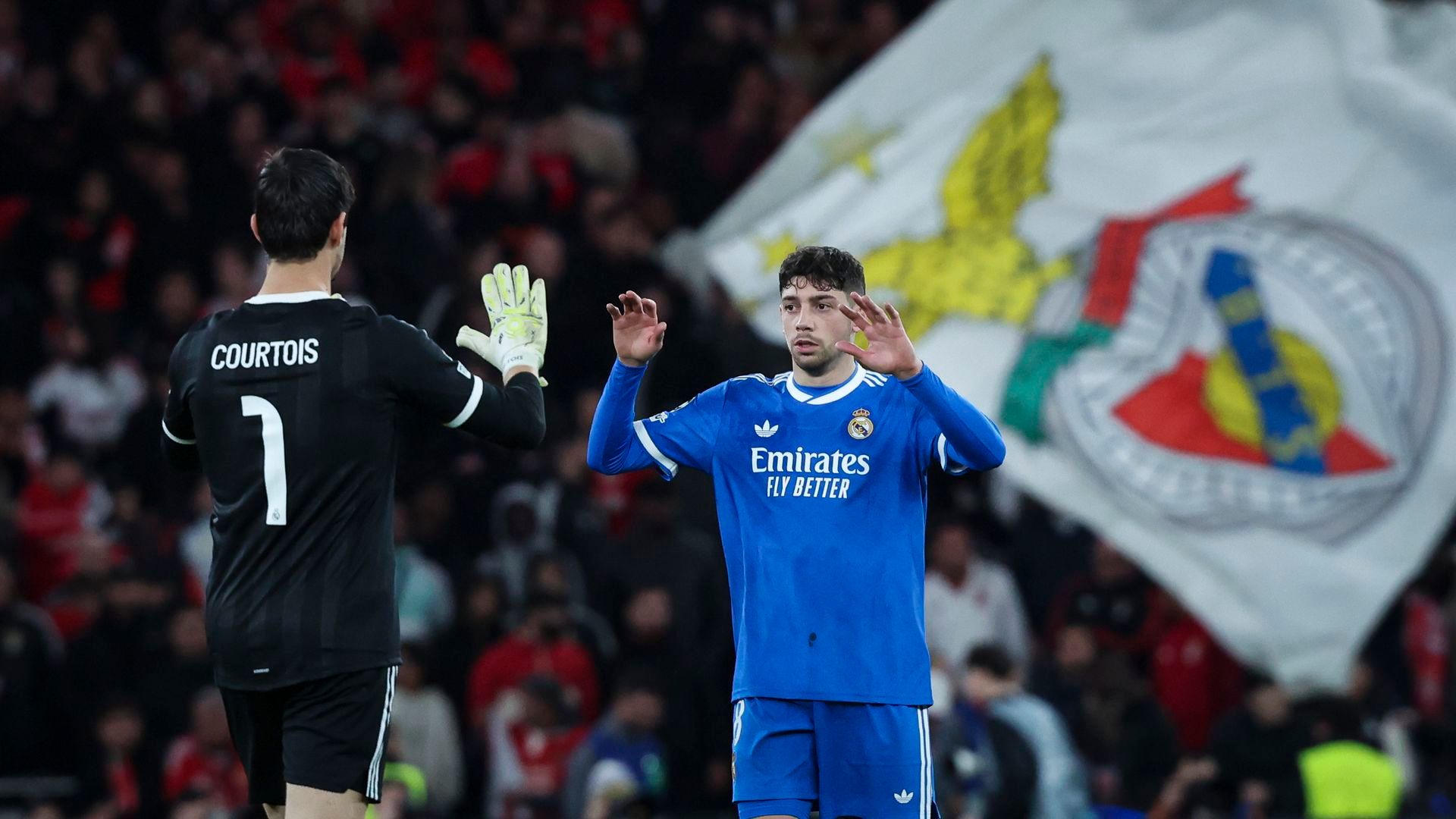 Thibaut Courtois y Fede Valverde en Lisboa