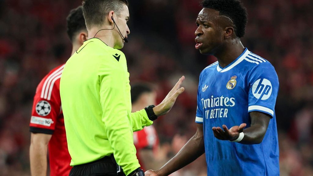 Comunicado de Vinicius Jr.: “Los racistas son cobardes. Necesitan taparse la boca con la camiseta para demostrar su debilidad”