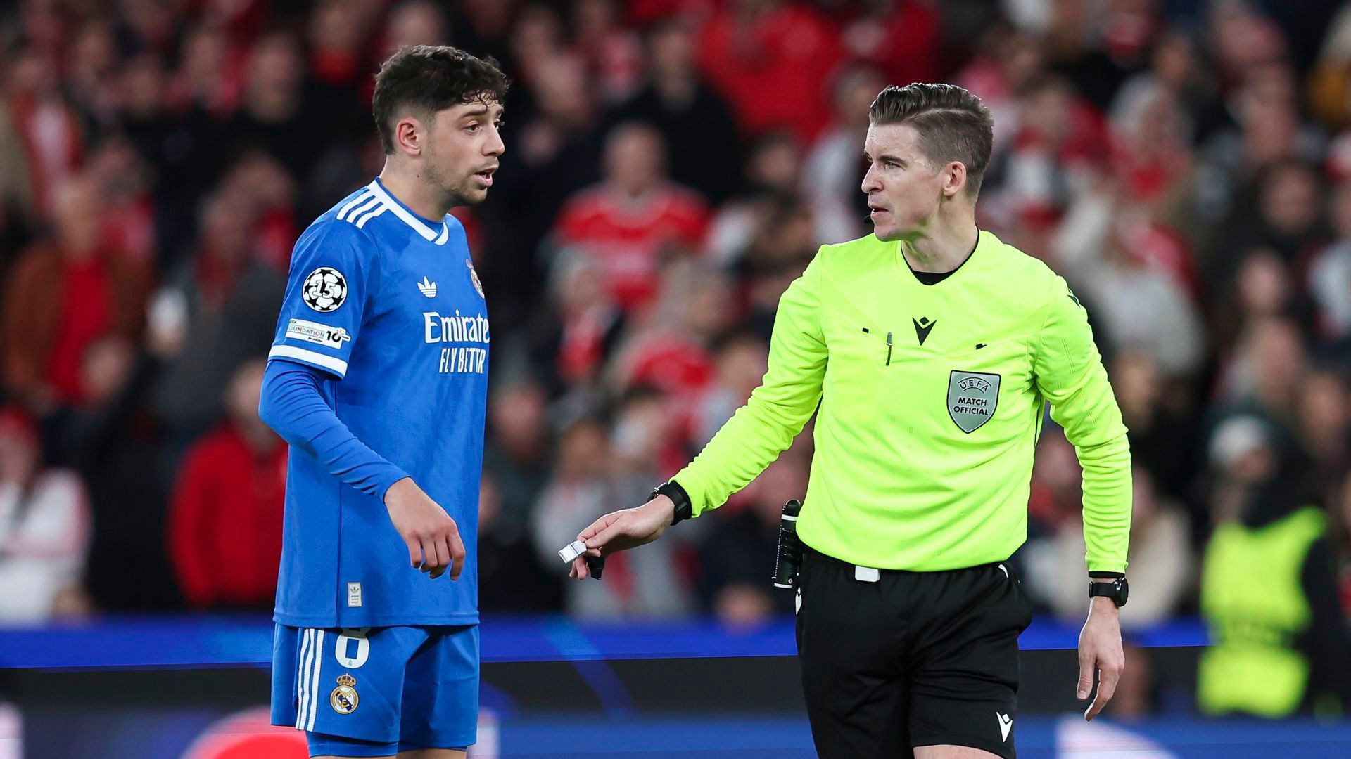 Fede Valverde durante el partido contra el Benfica Fede Valverde durante el partido contra el Benfica