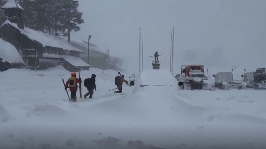 Hallan muertos a los ocho esquiadores tras la avalancha más mortífera en la historia de California