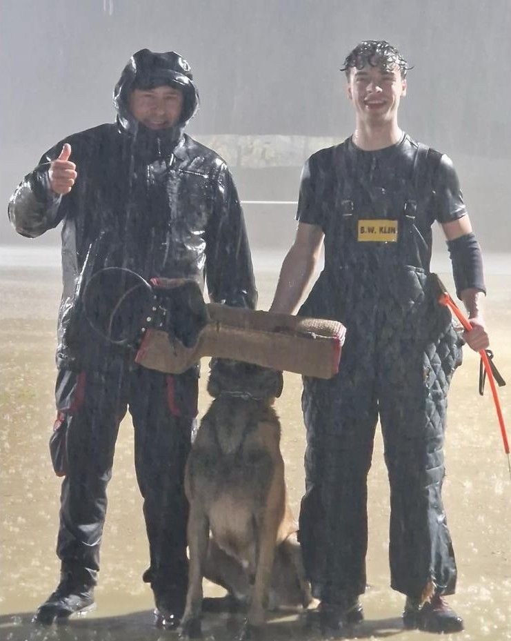 Luis cuenta que el perro debe estar preparado para competir en condiciones complicadas