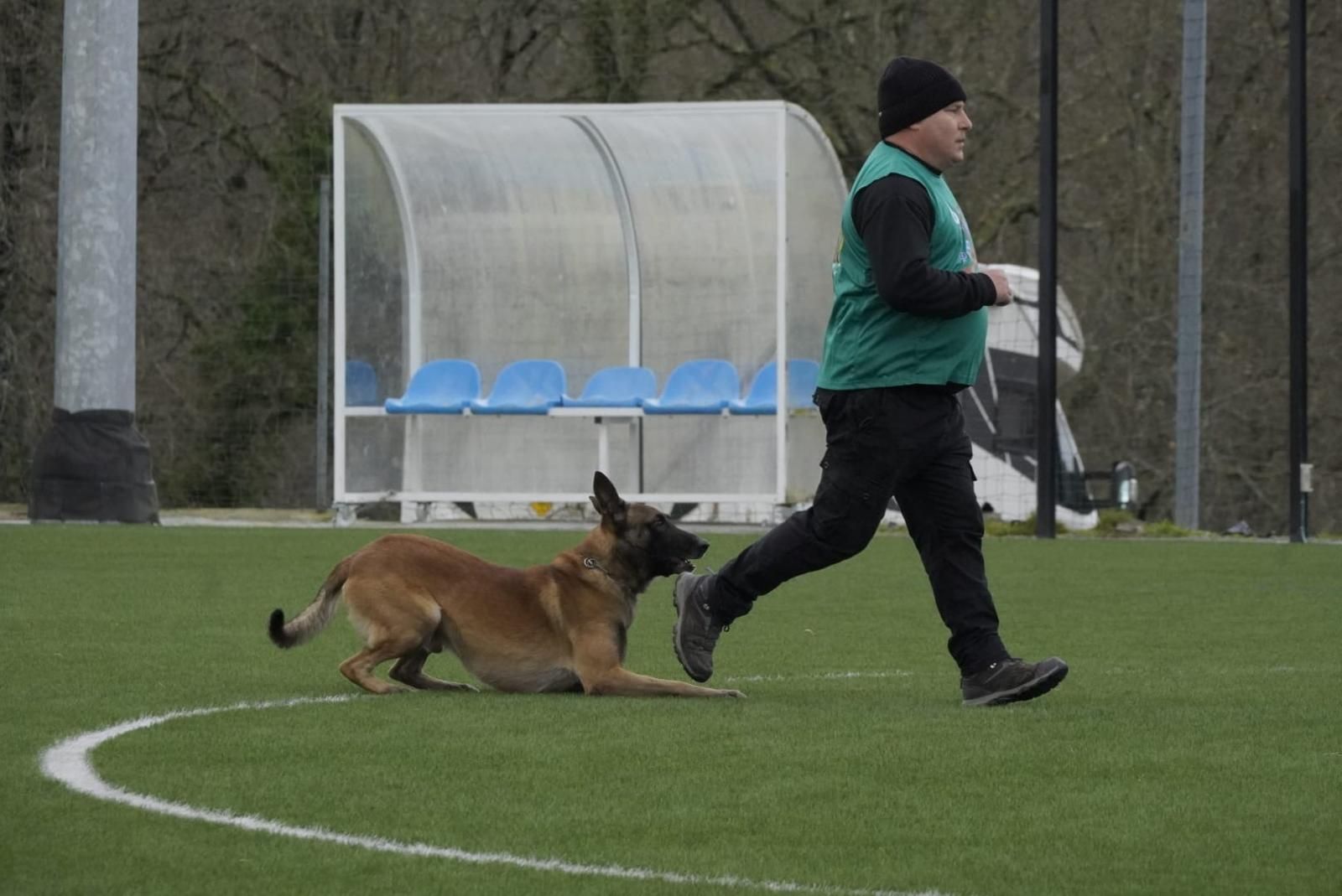 Luis Montero es adiestrador de perros en Galicia y compite en campeonatos por todo el país