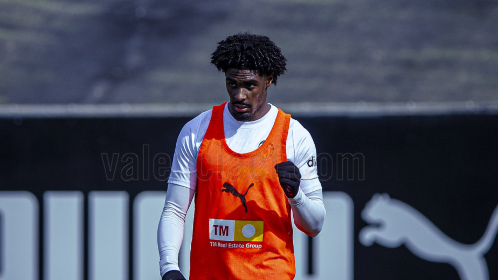 Thierry vuelve al grupo