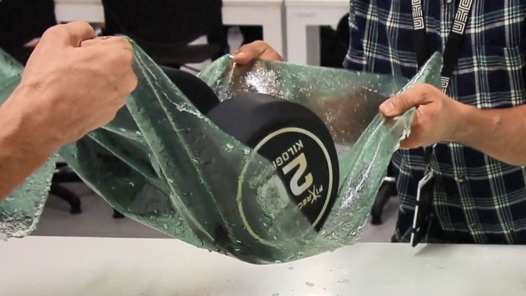 Un biomaterial que se fortalece con el agua podría ser una alternativa al plástico