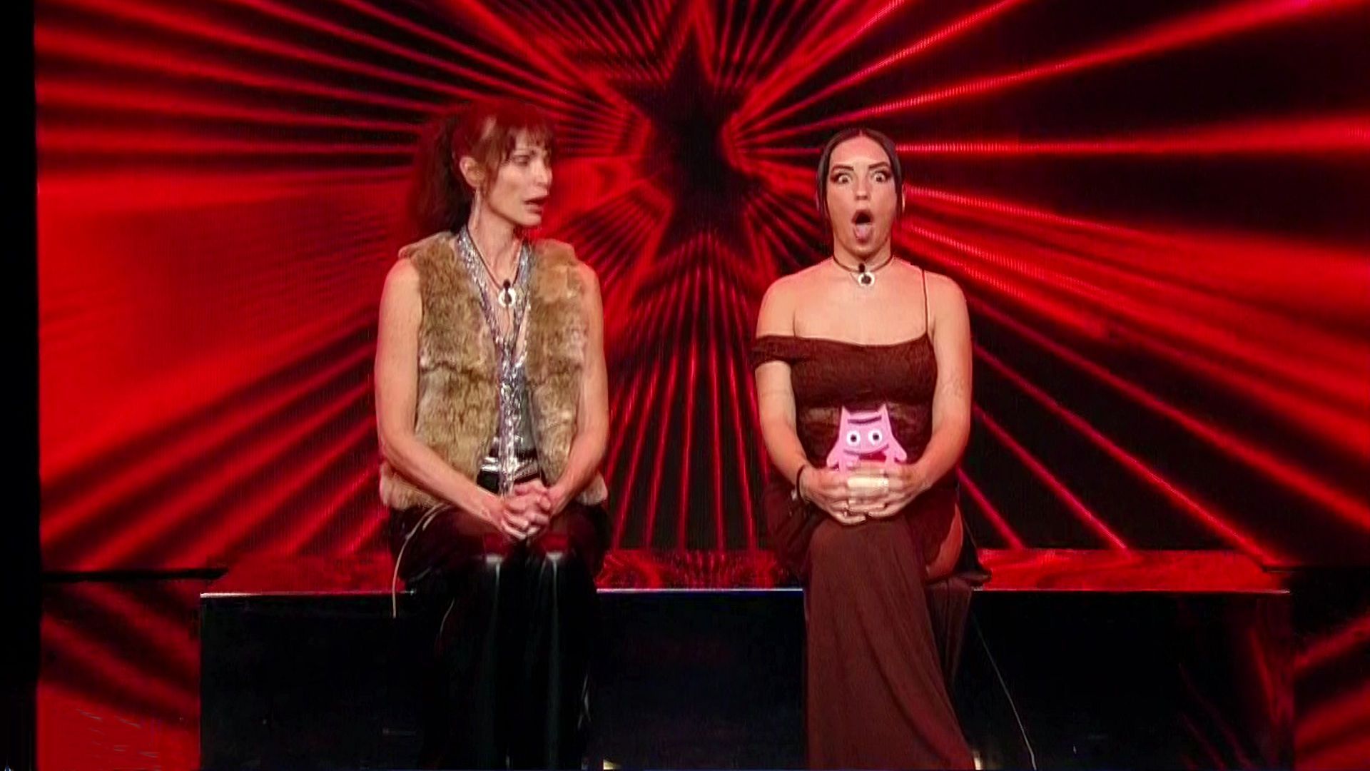 Anita Williams recibe, con sorpresa, la noticia de su salvación