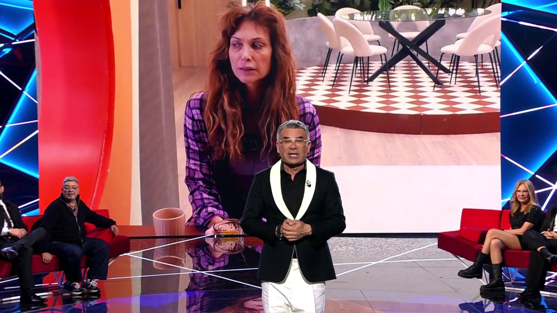 Antonio Canales se marcha del plató de con la llegada de Cristina Piaget tras ser expulsada de 'GH DÚO'