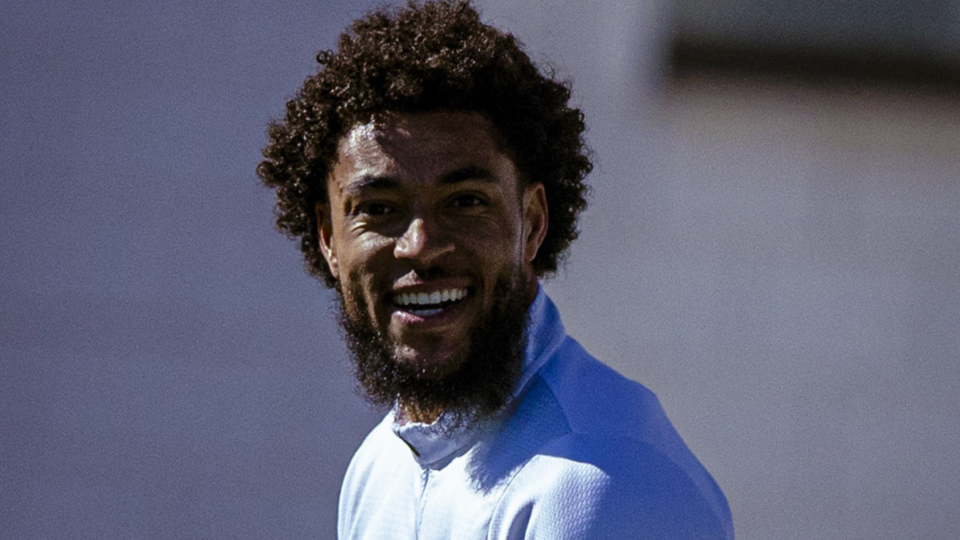 Arnaut Danjuma sonríe