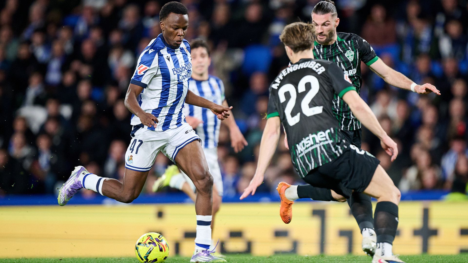 Job Ochieng, durante el Real Sociedad-Elche