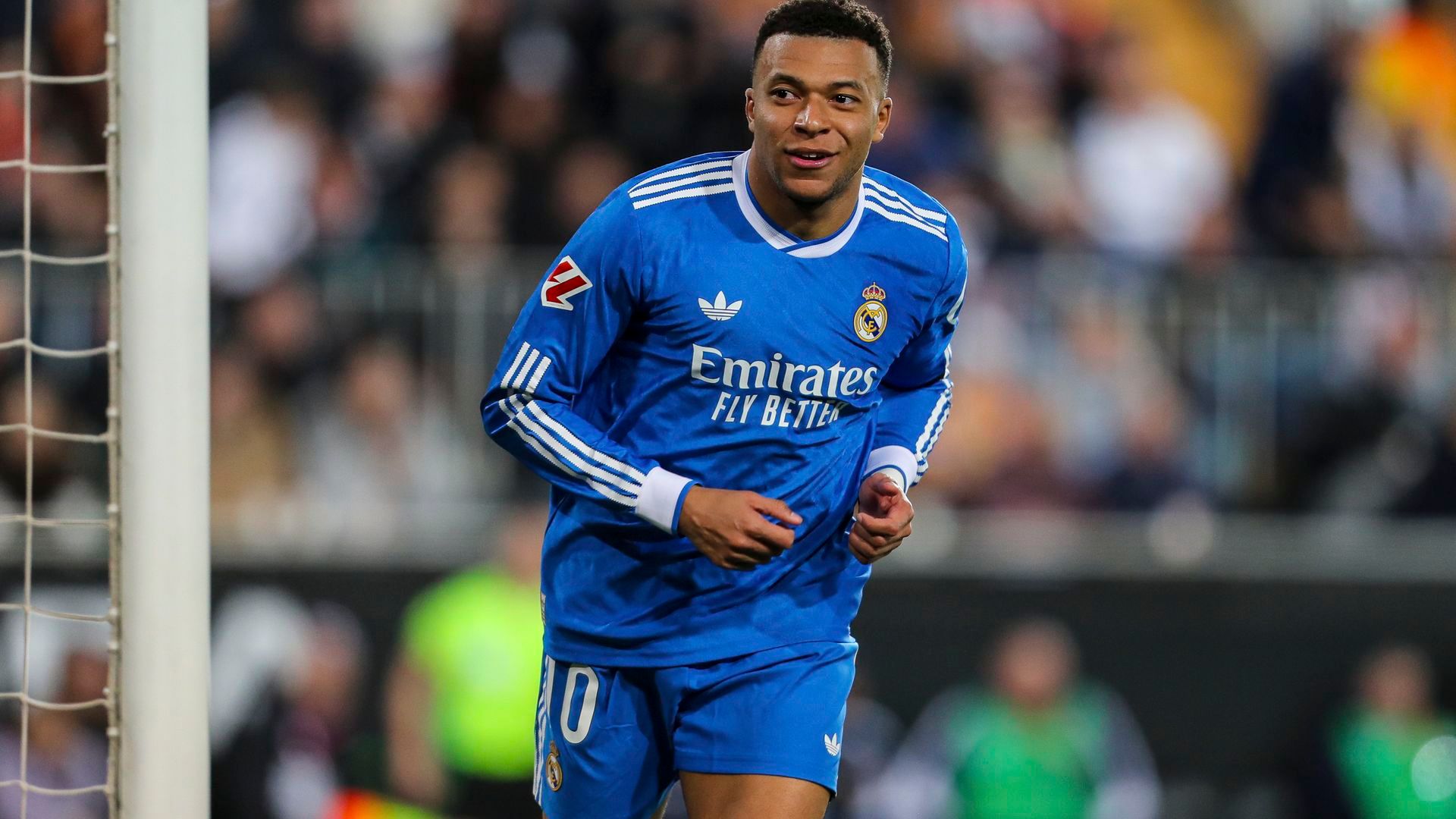 Kylian Mbappé con el Real Madrid contra el Valencia