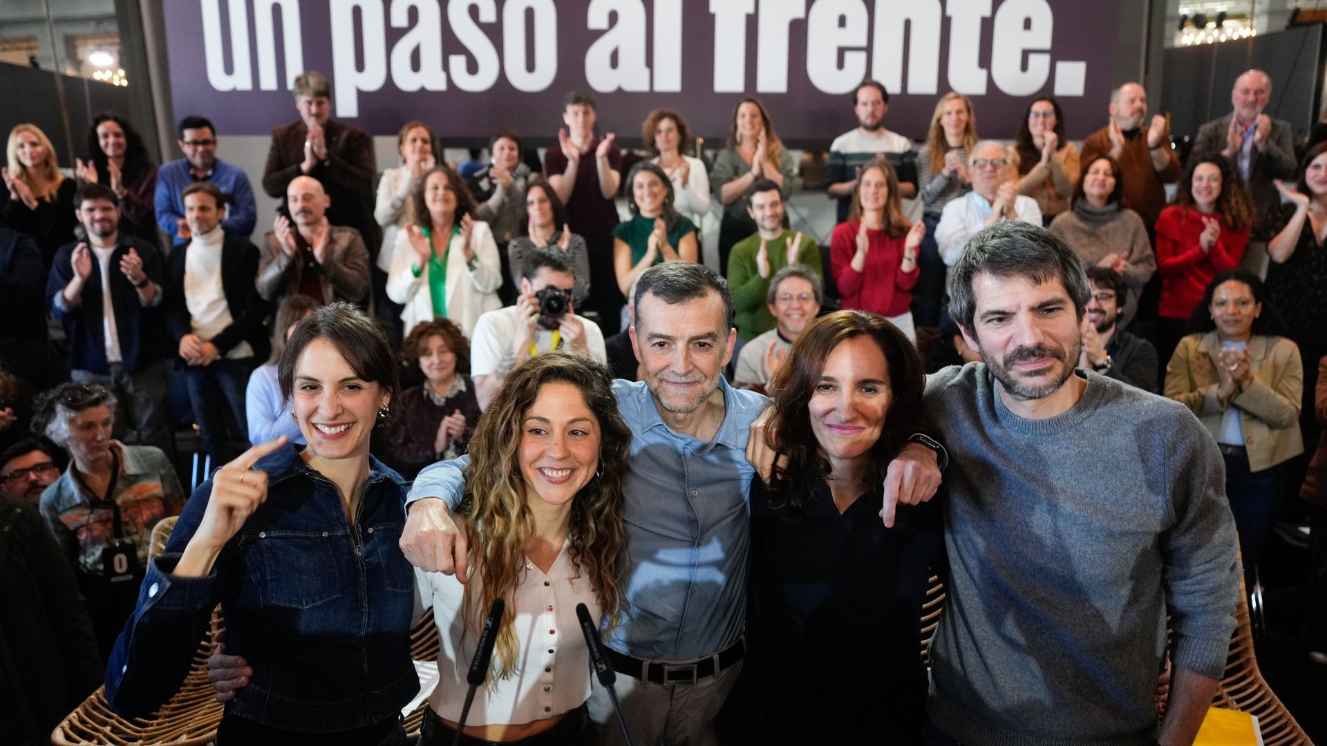 Acto de la Izquierda en Madrid bajo el lema 'Un paso al frente': los mensajes al PSOE, Podemos y Gabriel Rufián