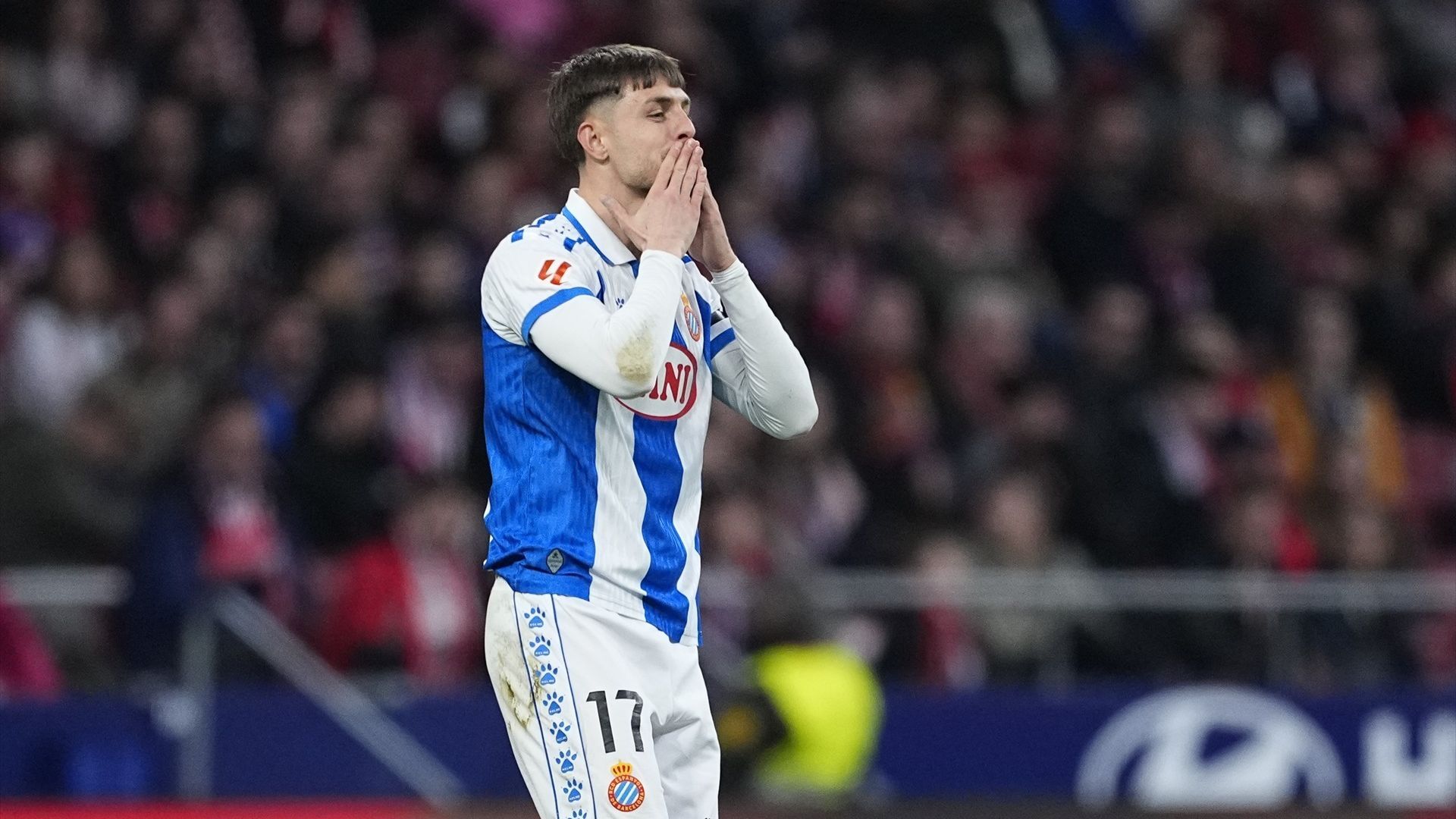 Jofre Carreras celebra su gol en el Atlético-Espanyol