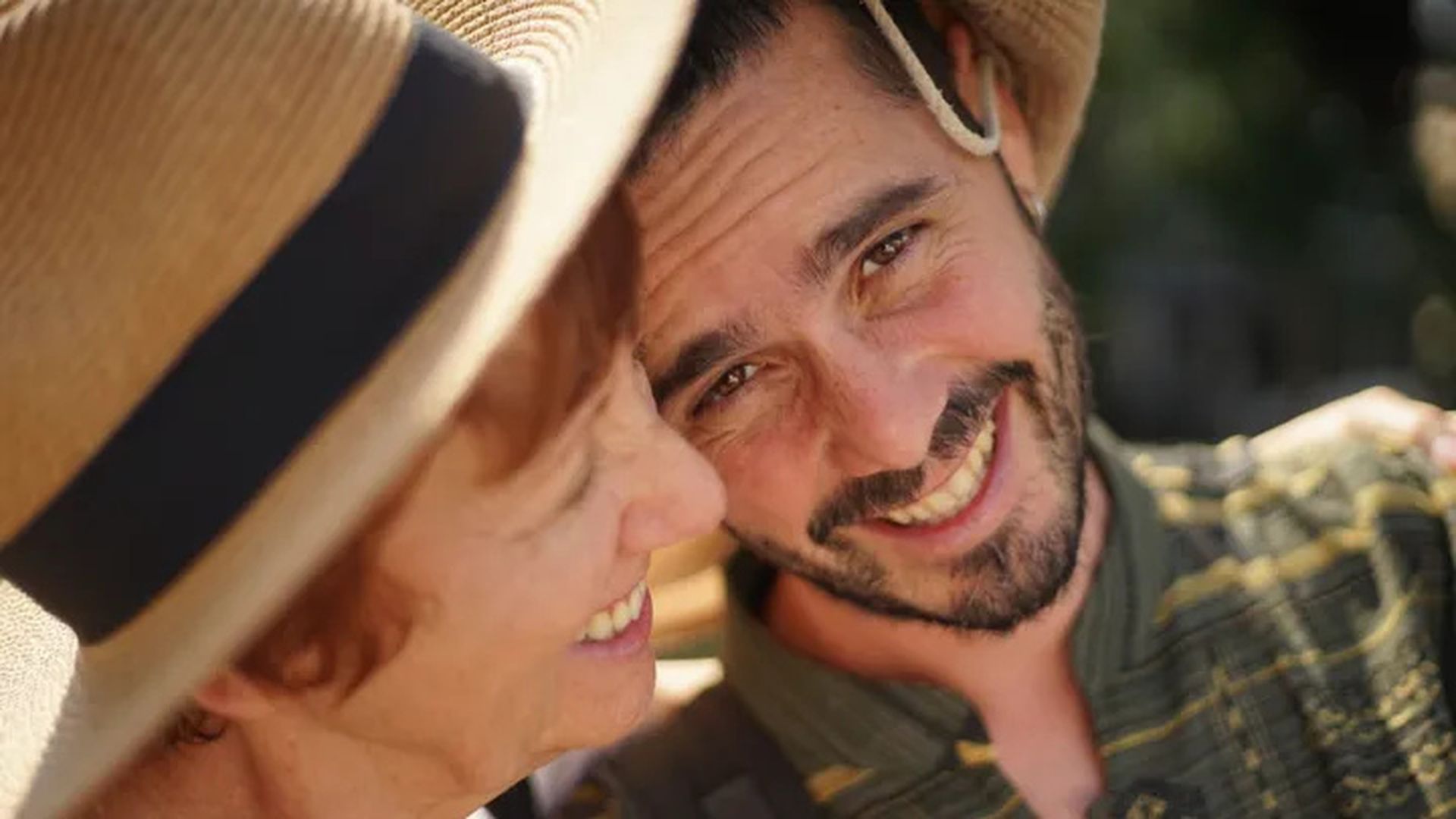 La familia de Adrián Palomino Plaza, el español en coma en Tailandia, asegura que su repatriación está en marcha: "Gracias al apoyo masivo"