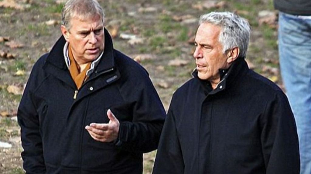 Los supuestos planes de la familia real británica para sacar al príncipe Andrés de la línea sucesoria