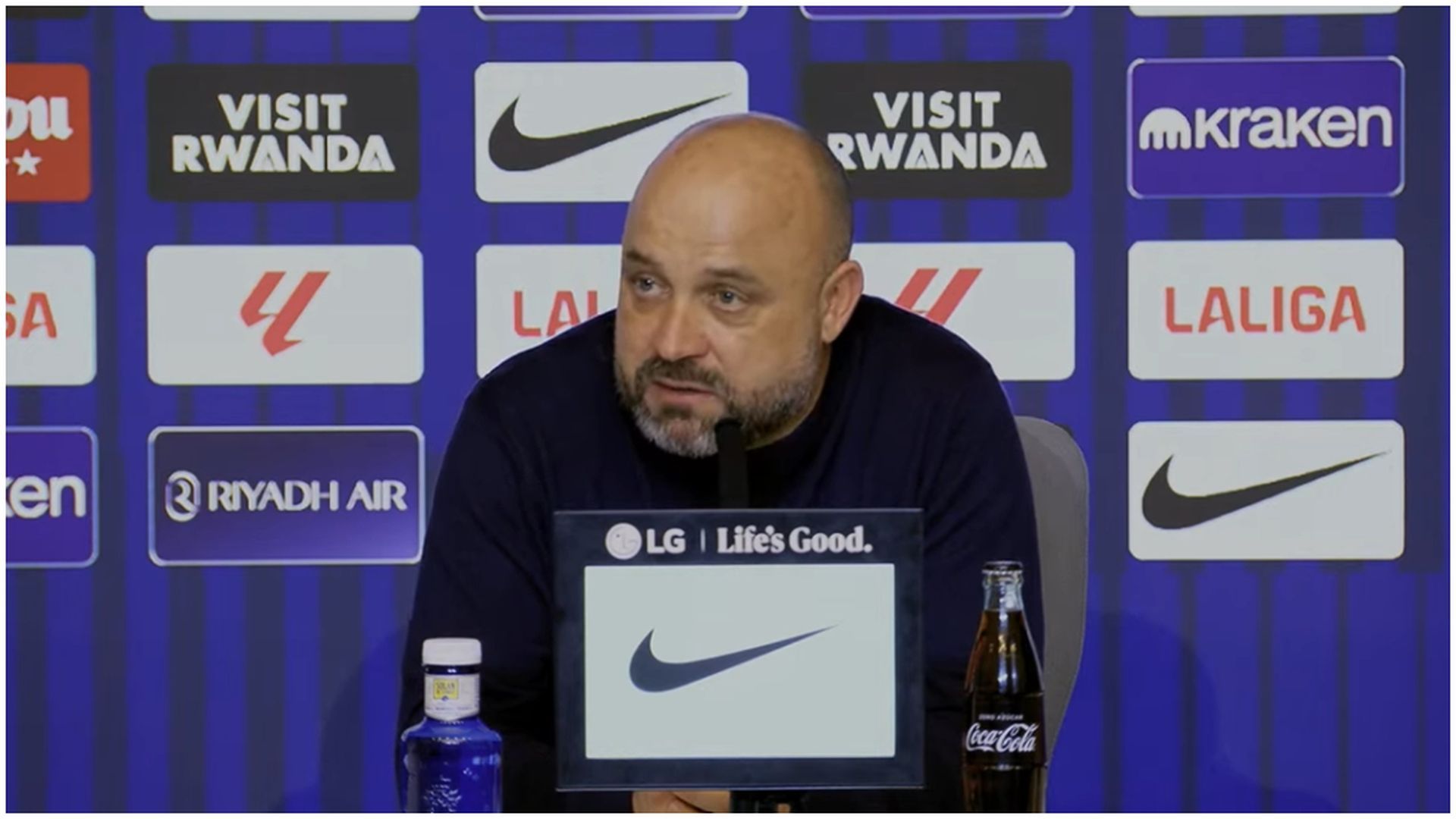 Manolo González, en rueda de prensa Manolo González, en rueda de prensa