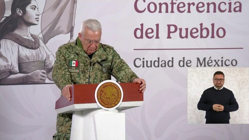 El llanto del secretario de la Defensa por los caídos en la caza de El Mencho