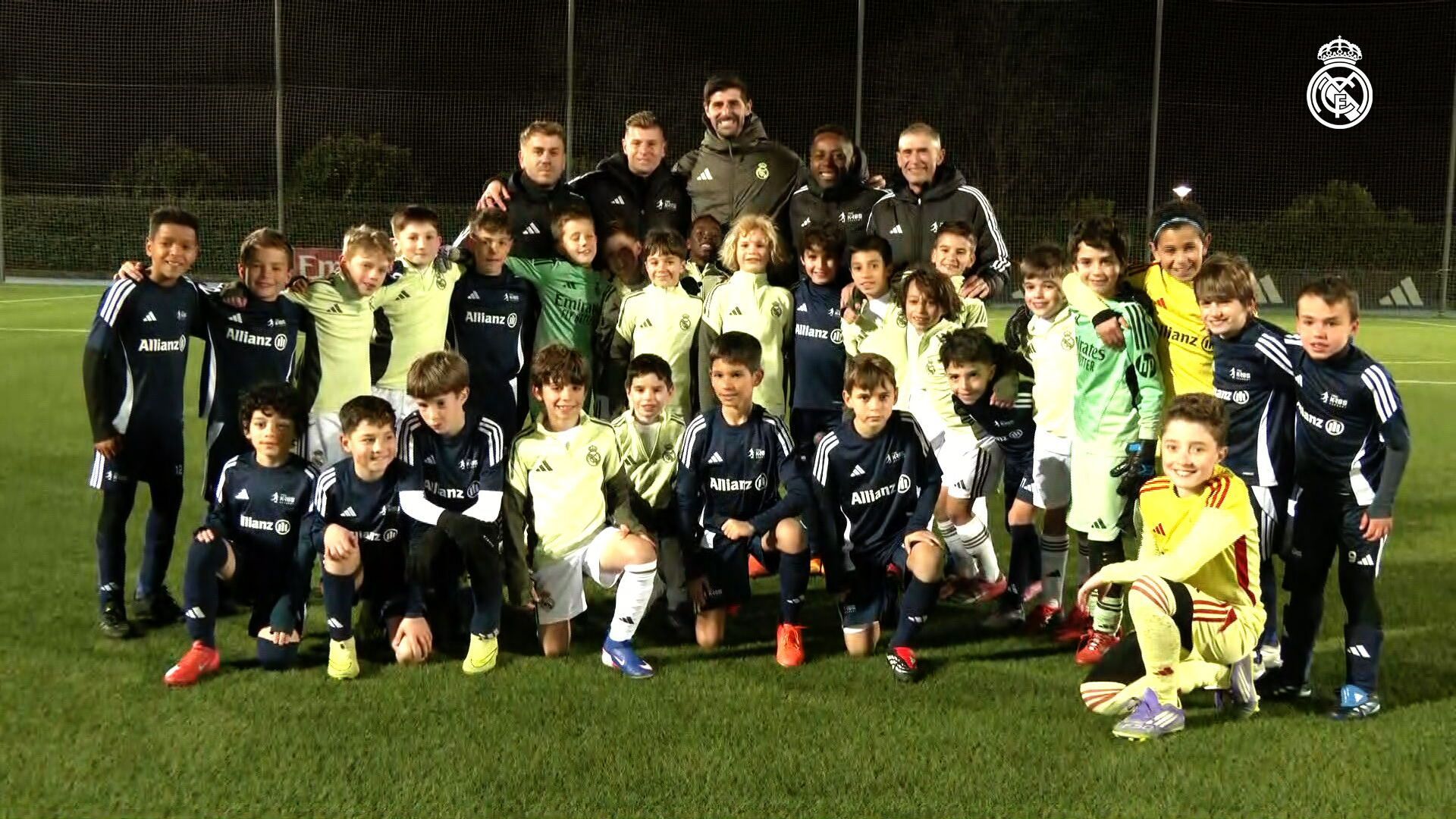 Kroos y Courtois en el encuentro amistoso en Valdebebas