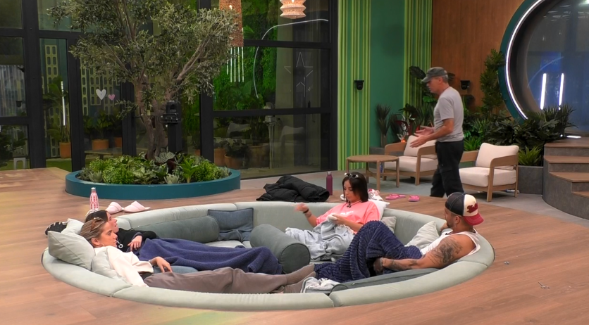 El momento de la discusión entre Carlos y Anita