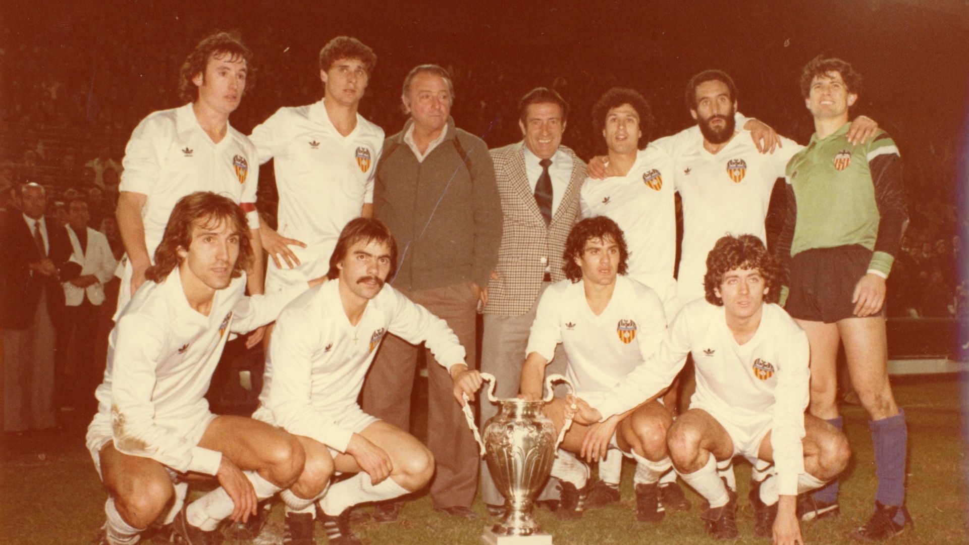 El Valencia CF, campeón de la Supercopa de Europa en diciembre de 1980
