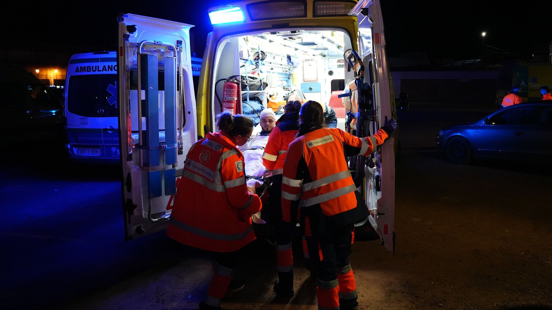 EuropaPress_7228898_herido_trasladado_polideportivo_adamuz_19_enero_2026_adamuz_cordoba_espana EuropaPress_7228898_herido_trasladado_polideportivo_adamuz_19_enero_2026_adamuz_cordoba_espana