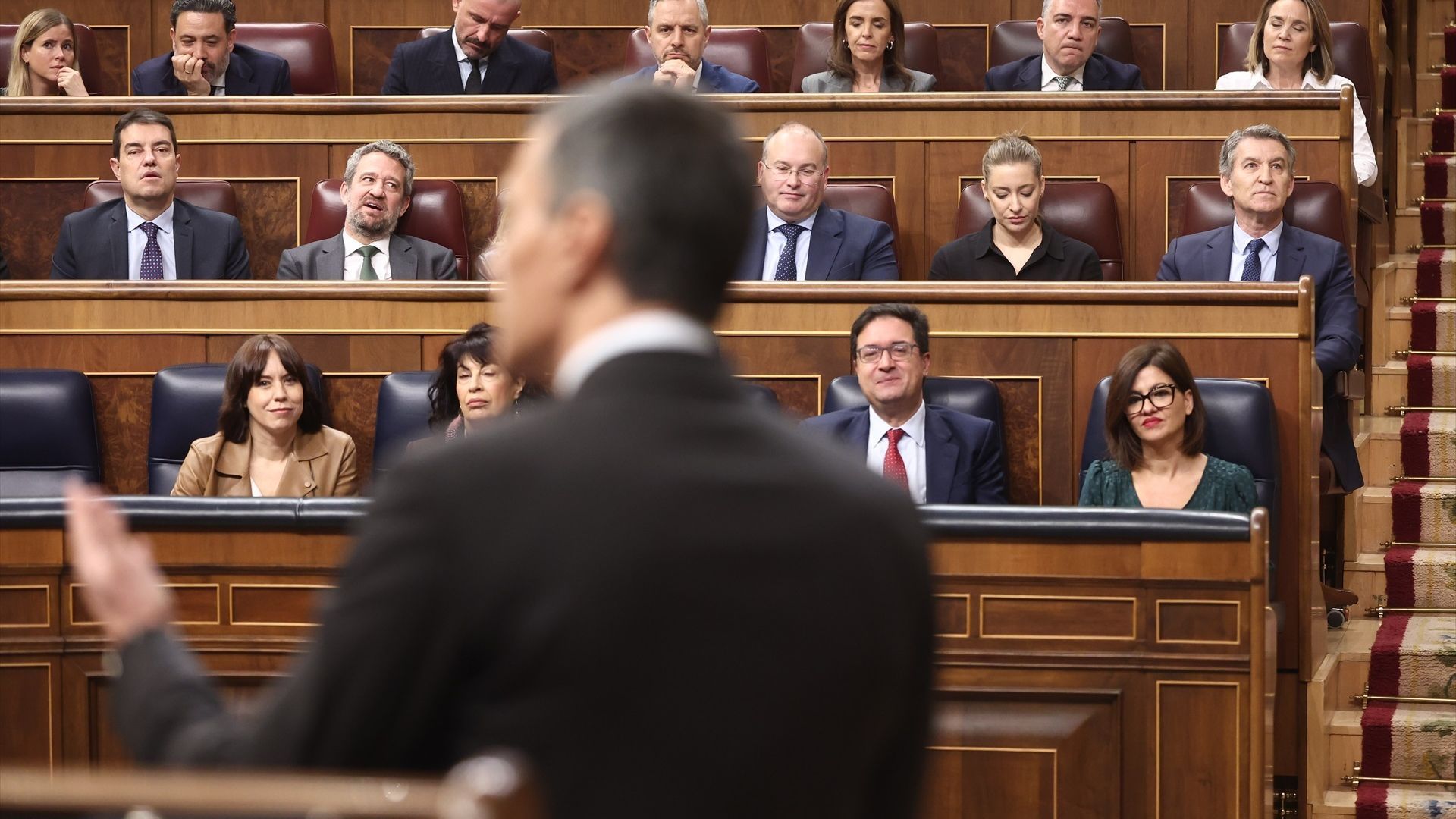 La desclasificación de los documentos del 23F, excusa para otro enfrentamiento entre Pedro Sánchez y Núñez Feijóo en el Congreso La desclasificación de los documentos del 23F, excusa para otro enfrentamiento entre Pedro Sánchez y Núñez Feijóo en el Congreso