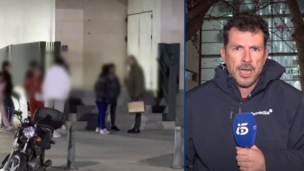 Los menores acusados de violar a una joven en Valencia alegan que fue consentido y aportan conversaciones de WhatsApp