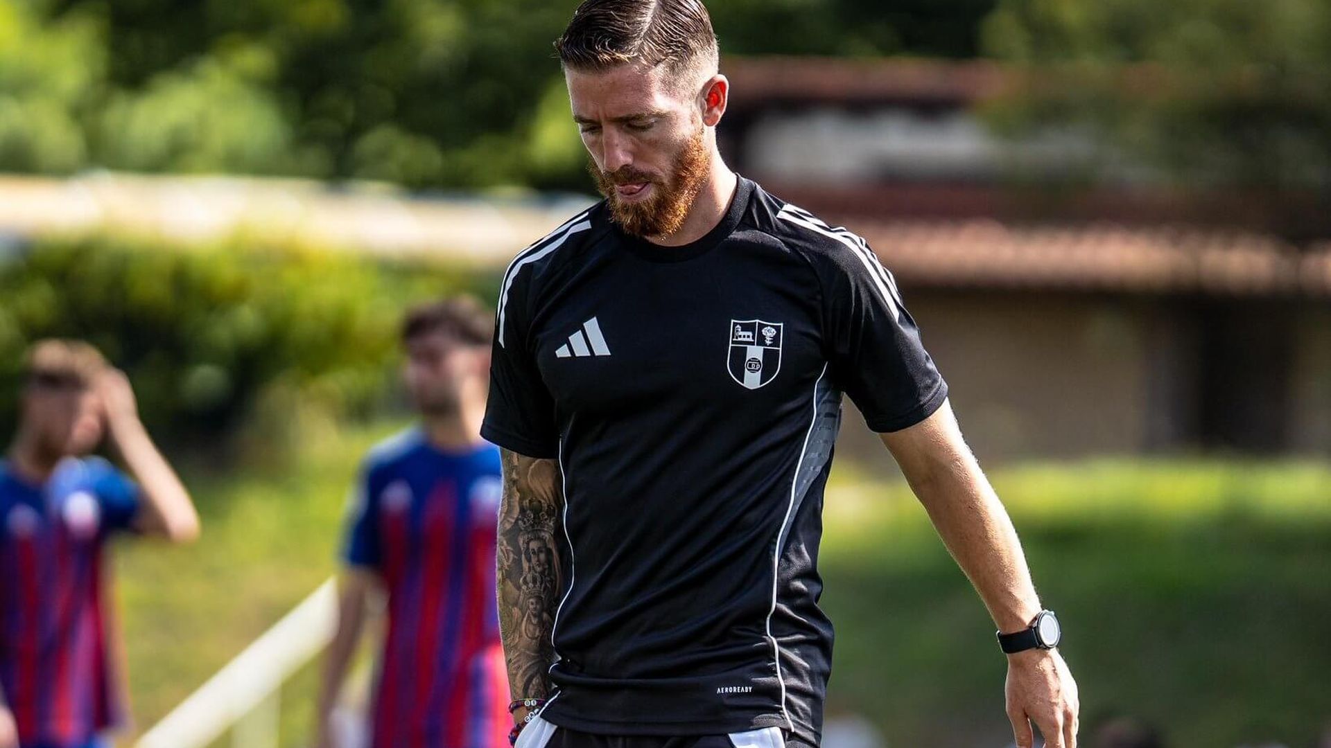 Iker Muniain, con el CD Derio.