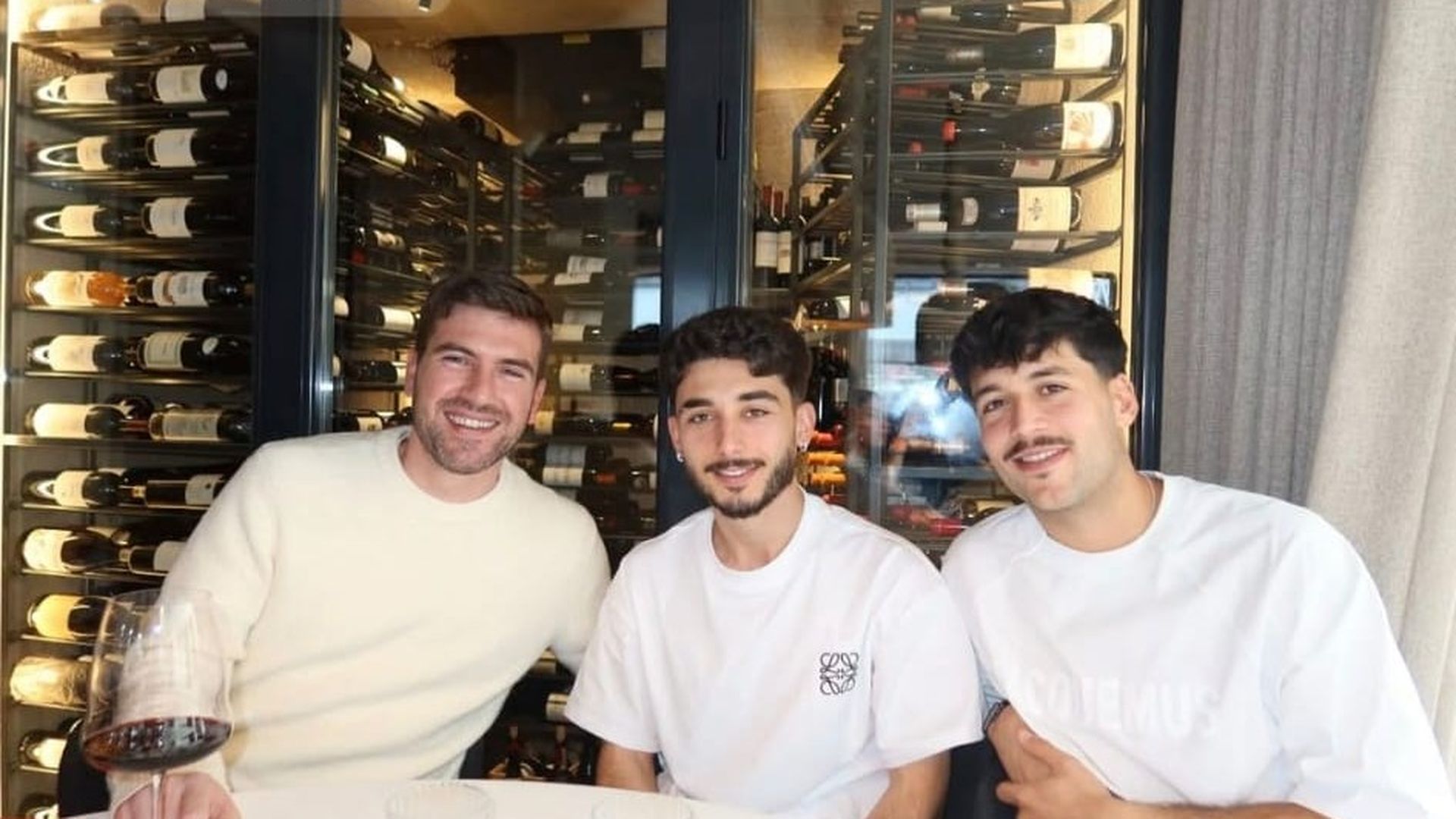 Raúl Moro junto a Meseguer y Manu Rodríguez en Valladolid. Raúl Moro junto a Meseguer y Manu Rodríguez en Valladolid.