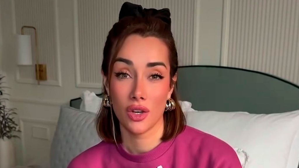 Adara Molinero se sincera sobre el problema de apego que tiene con su hijo