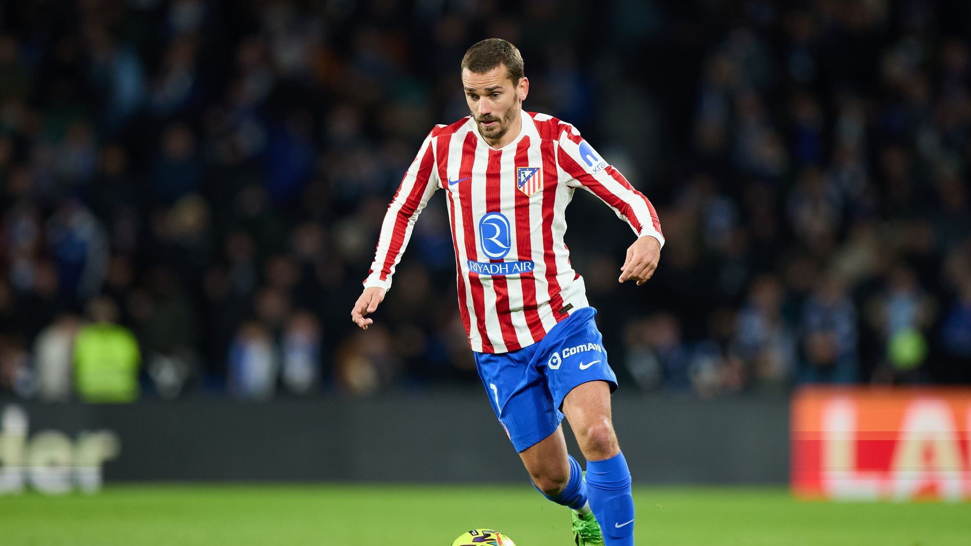 Antoine Griezmann jugando con el Atlético de Madrid en LALIGA EA Sports Antoine Griezmann jugando con el Atlético de Madrid en LALIGA EA Sports