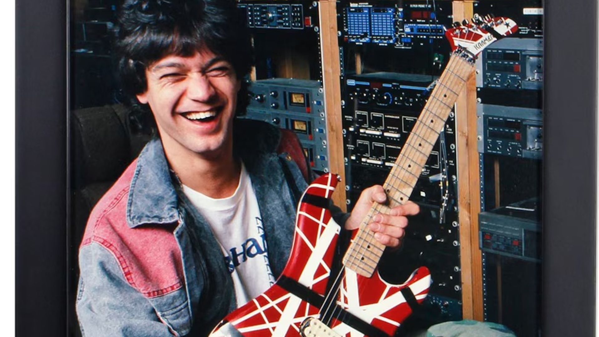 Eddie Van Halen con su Kramer