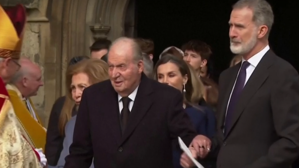 Zarzuela afirma que el rey emérito puede volver a España cuando quiera: es una "decisión personal"