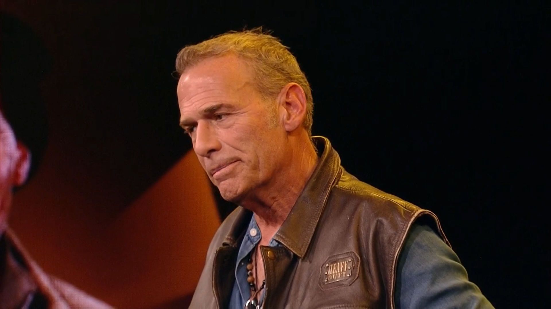 Carlos se salva por enésima vez