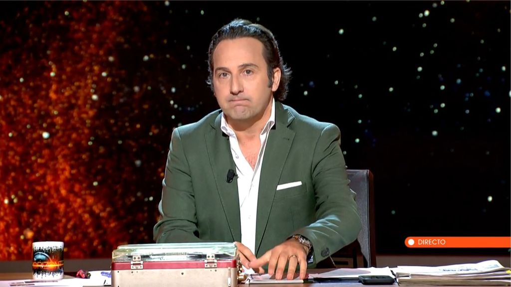 La respuesta del rey Juan Carlos I al mensaje de Iker Jiménez por la desclasificación de los documentos del 23-F: "Conmigo fue muy educado"