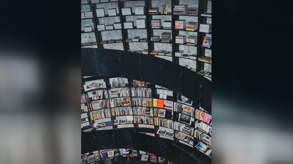 LA MOP Library: la biblioteca especializada en moda  con más de 5.500 volúmenes que acaba de inaugurar Marta Ortega en A Coruña