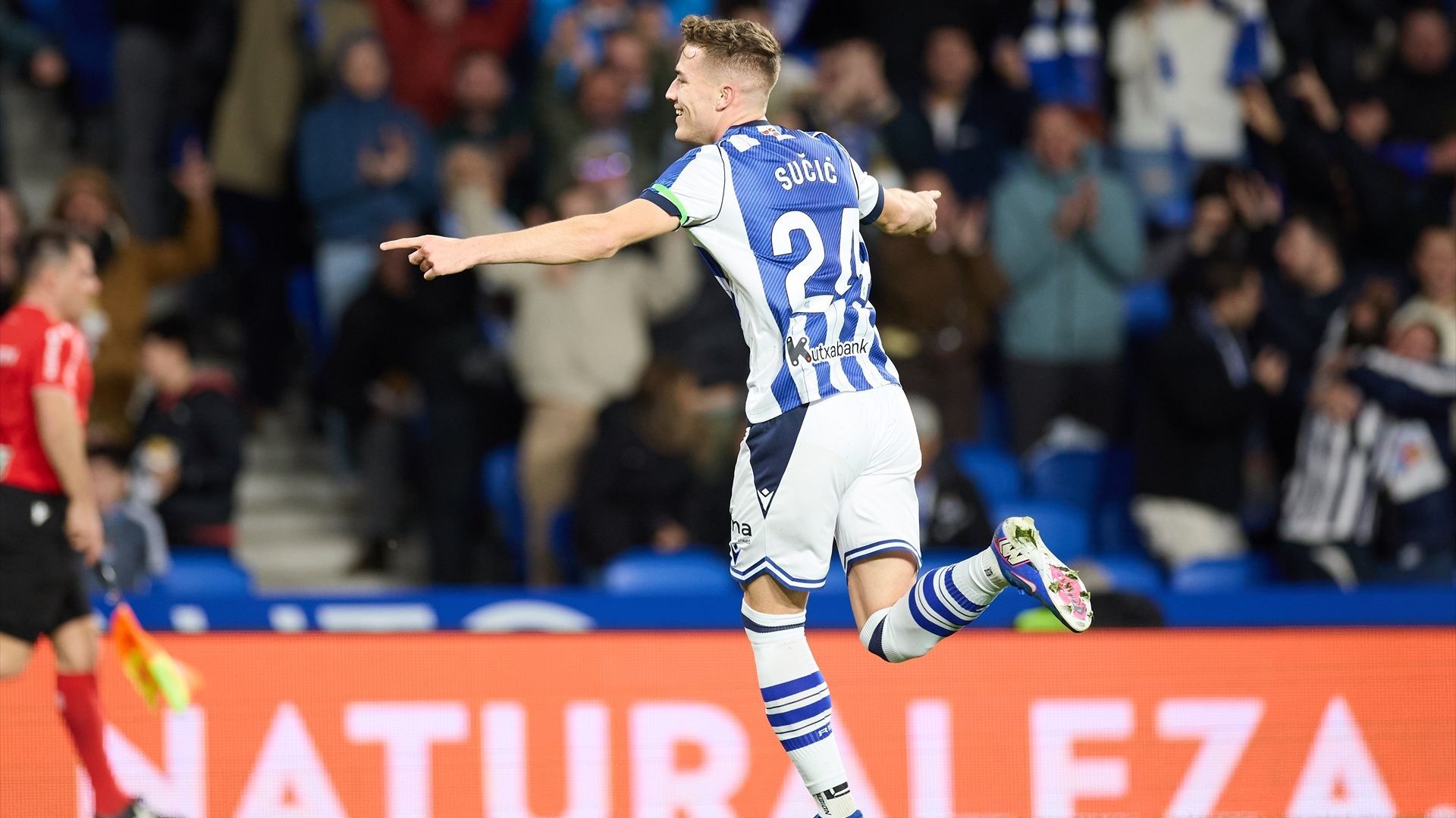 Sucic celebera un gol con la Real Sociedad