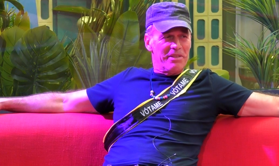 Carlos, en modus paz