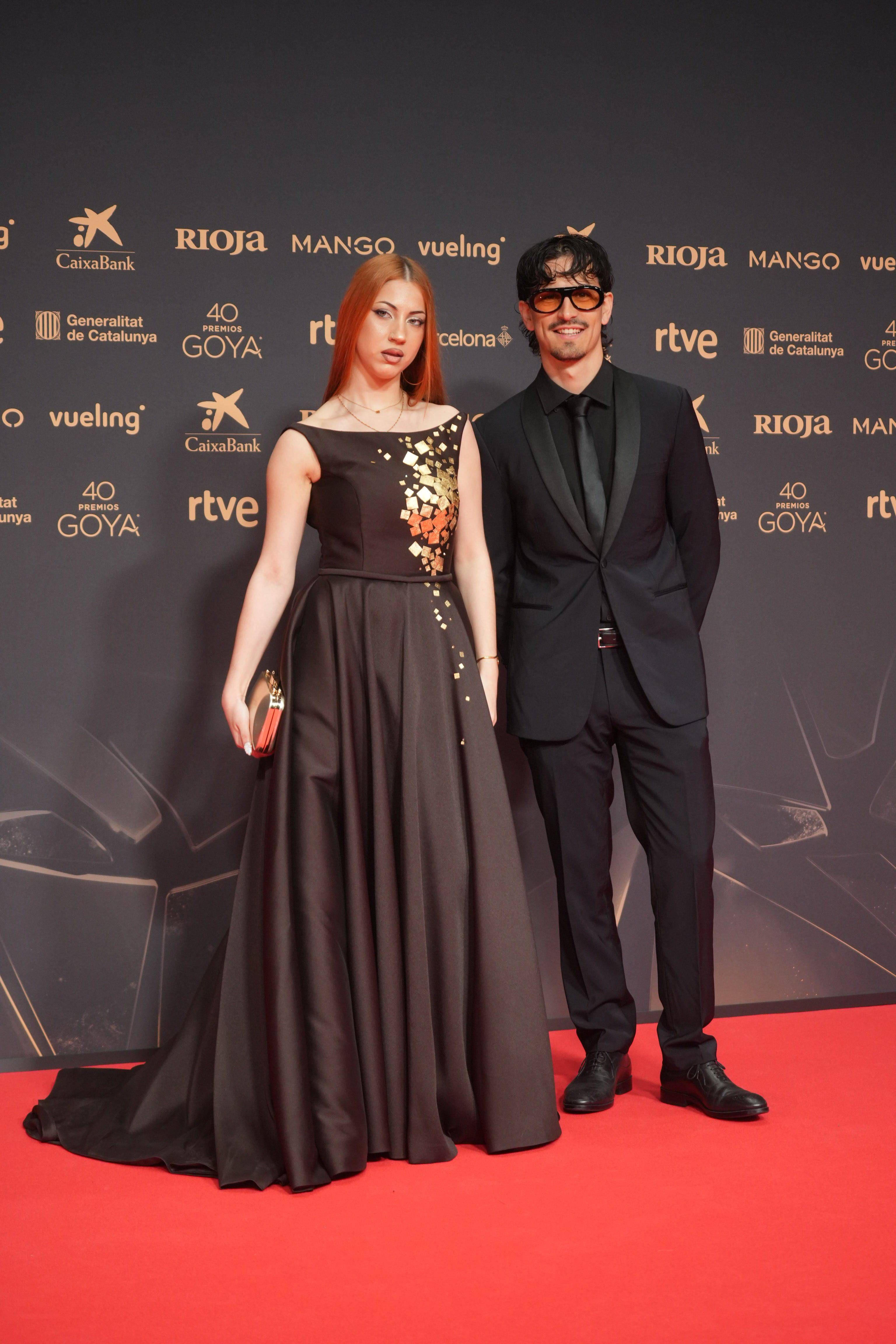 Tony Grox y Lucycalys, en los Premios Goya 2026